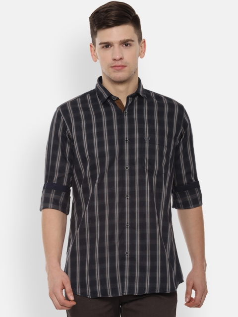 Van Heusen Sport Men Black & White Slim Fit Checked Casual Shirt