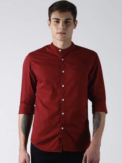 Blue Saint Men Maroon Slim Fit Solid Casual Shirt
