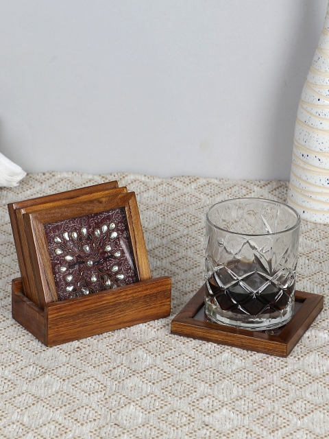 VarEesha Set of 4 Brown Teak Wood Hand-made Coasters With Holder