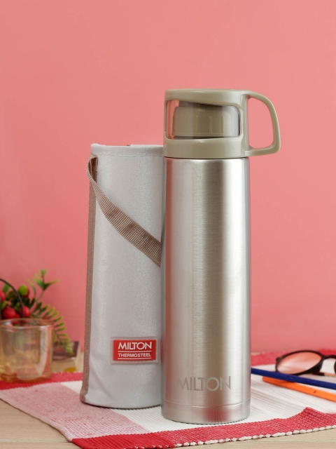 Milton Unisex Grey & Silver-Toned Glassy Thermosteel Hot & Cold Bottle with Drinking Cup 500 ml, Brown
Milton Unisex Grey & Silver-Toned Glassy Thermosteel Hot & Cold Bottle with Drinking Cup 500 ml, Brown