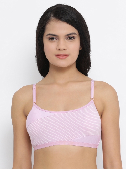 Clovia Lavender & Off-White Striped Non-Wired Lightly Padded Beginners Bra BB0022P1226
Clovia Lavender & Off-White Striped Non-Wired Lightly Padded Beginners Bra BB0022P1226
