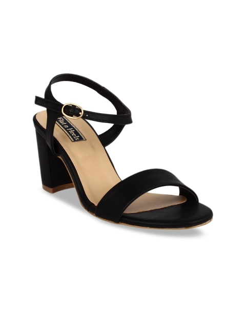 Flat n Heels Women Black Solid Sandals