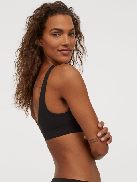 H&M Women Black Bikini Top