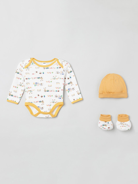 max Infant Girls White & Yellow Printed Rompers with Booties & Beanie 
max Infant Girls White & Yellow Printed Rompers with Booties & Beanie