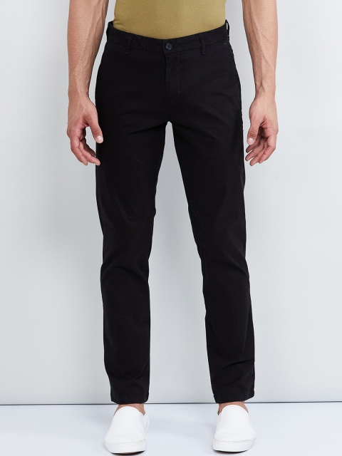max Men Black Regular Fit Solid Regular Trousers