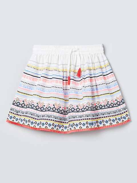 max Girls White & Yellow Striped A-Line Skirt
max Girls White & Yellow Striped A-Line Skirt
