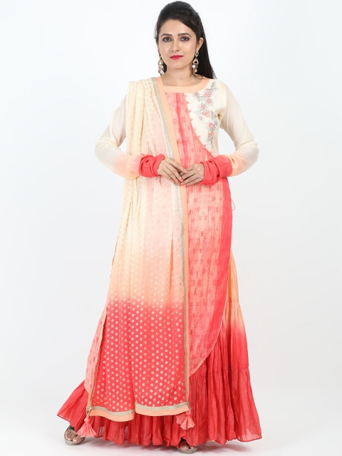 SABOO COLLECTIONS Women Cream-Coloured & Peach-Coloured Embroidered Kurta with Churidar & Dupatta
SABOO COLLECTIONS Women Cream-Coloured & Peach-Coloured Embroidered Kurta with Churidar & Dupatta