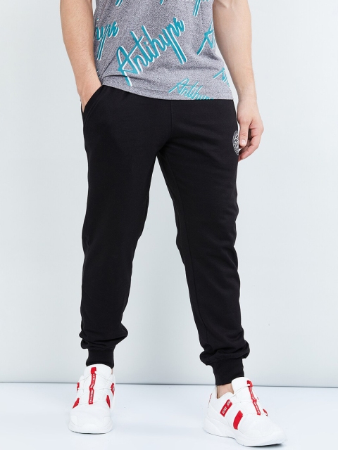 max Men Black Solid Straight-Fit Joggers