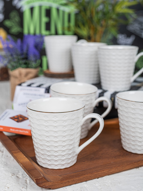 White Gold White Textured 6 Pieces Ceramic Mugs Set
White Gold White Textured 6 Pieces Ceramic Mugs Set
