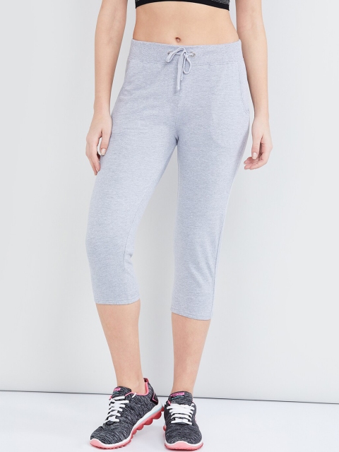 max Women Grey Melange Solid Regular Fit Capris