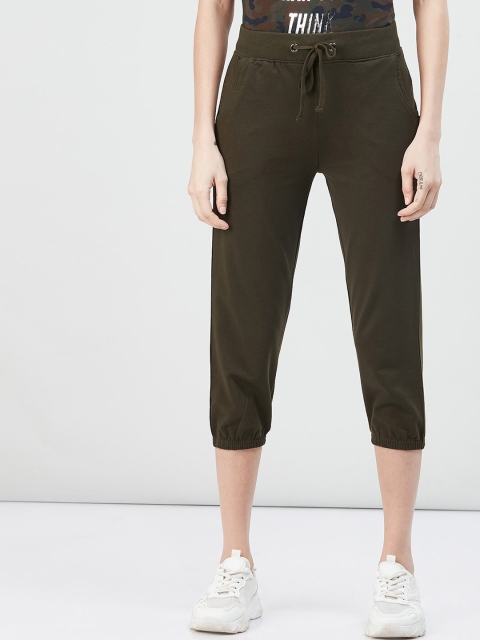 max Women Olive Green Solid Slim Fit Capris