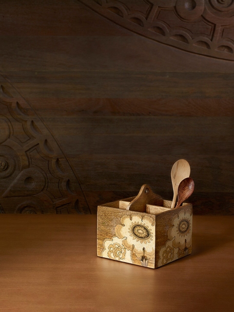 Ellementry Brown Wooden Square With Four Compartments