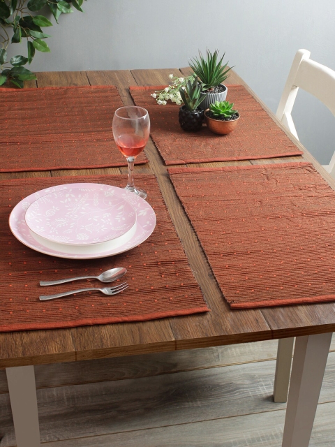 Soumya Set of 6 Rust Brown Geometric Patterned Reversible Table Placemats