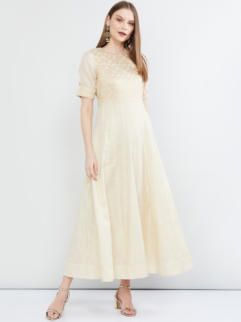 max Women Off-White Printed Maxi Dress