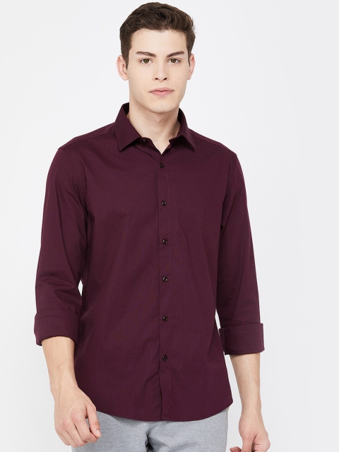Bossini Men Burgundy Slim Fit Solid Casual Shirt