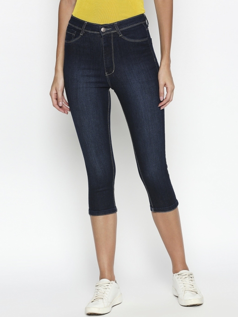 fungus Women Blue Solid Tight Fit Denim Capris