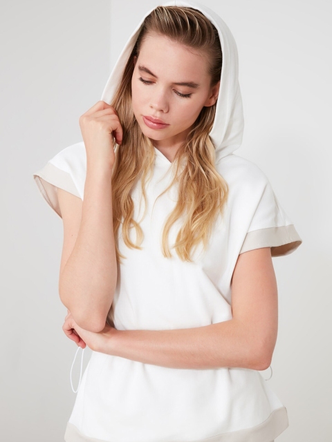 TRENDYOL COLLECTION Women Off-White Solid Sweatshirt