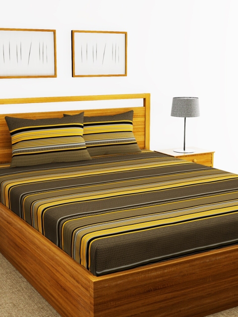 BIANCA Green & Yellow Striped 110 TC Cotton 1 Extra Large Bedsheet with 2 Pillow Covers
BIANCA Green & Yellow Striped 110 TC Cotton 1 Extra Large Bedsheet with 2 Pillow Covers