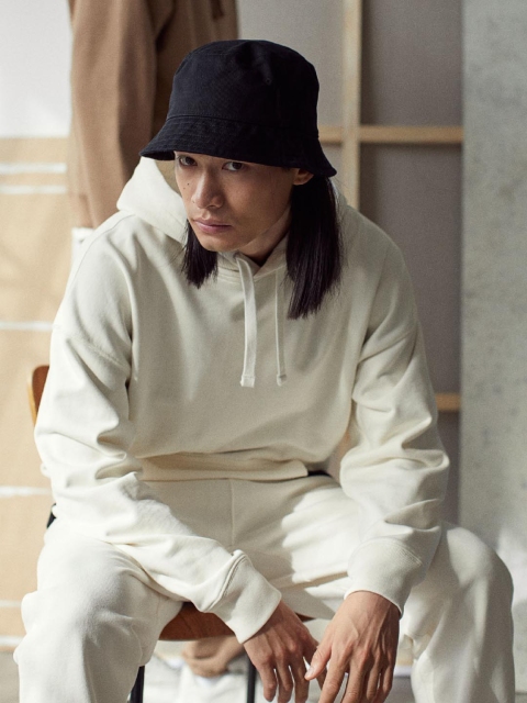 H&M Men White Solid Cotton hoodie