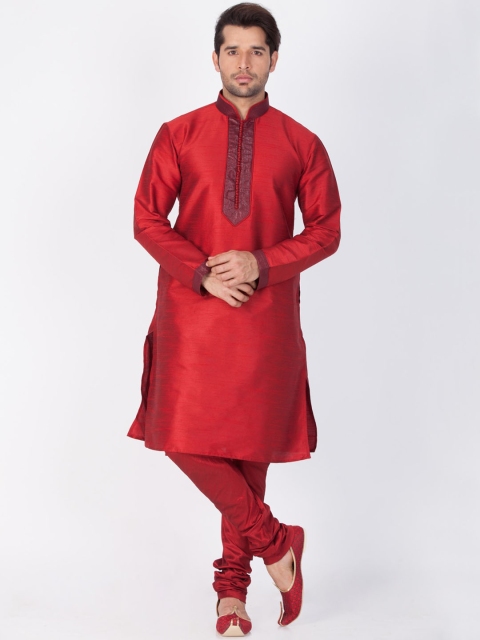 VASTRAMAY Men Maroon Solid Straight Kurta