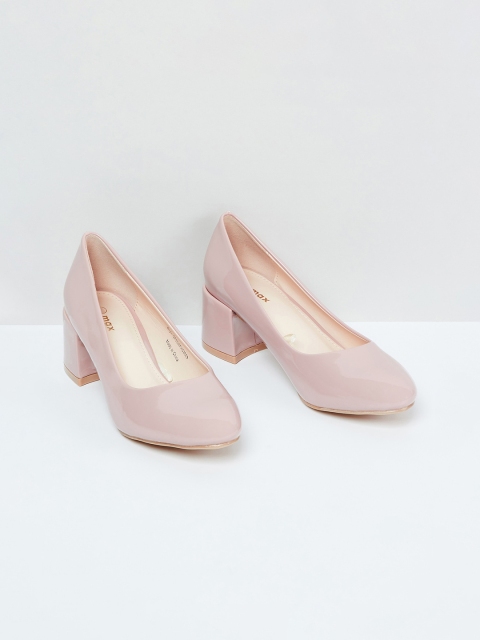max Women Pink Solid Block Heeled Pumps