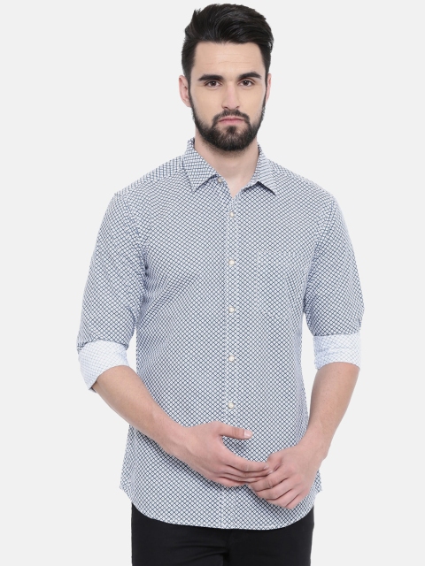 IMYOUNG Men Blue & Off-White Slim Fit Printed Casual Shirt