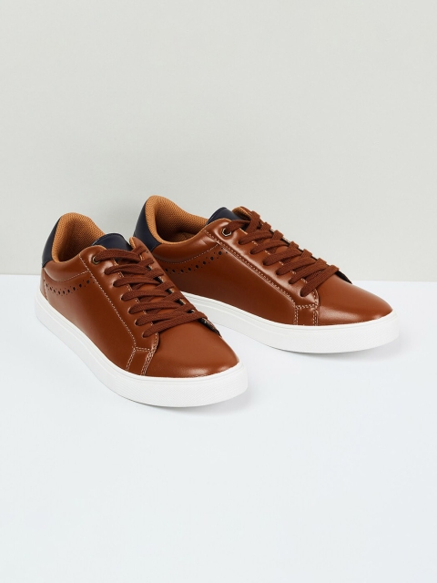 max Men Tan Brown Sneakers