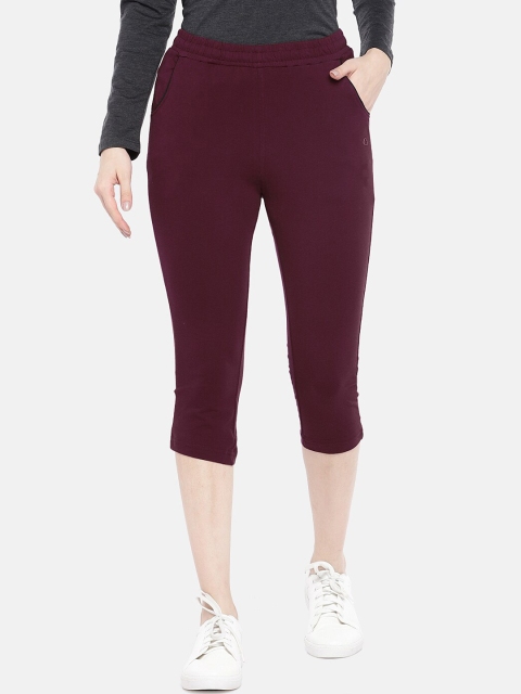 Sweet Dreams Women Burgundy Solid Skinny Fit Capris