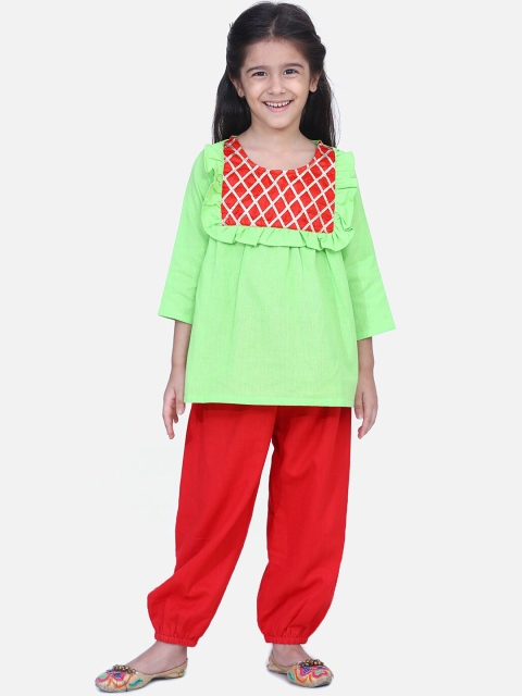 BownBee Girls Green & Red Self Design Top with Pyjamas