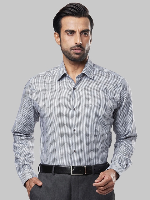 Raymond Men White & Black Regular Fit Checked Formal Shirt
