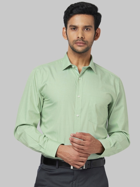 Park Avenue Men Green Regular Fit Solid Formal Shirt