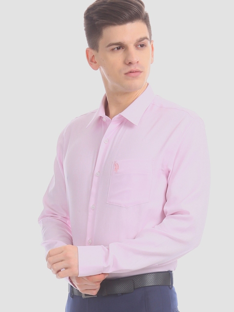 U.S. Polo Assn. Men Pink Regular Fit Solid Formal Shirt