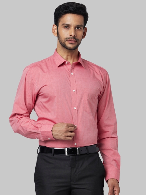 Park Avenue Men Red Regular Fit Solid Formal Shirt