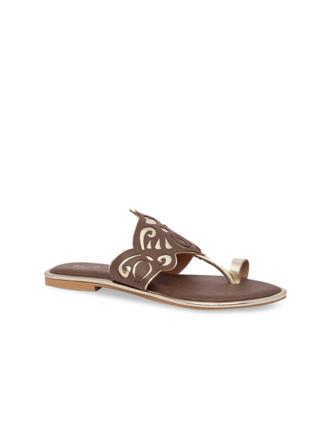 Inc 5 Women Brown Laser Cut T-Strap Flats 
Inc 5 Women Brown Laser Cut T-Strap Flats