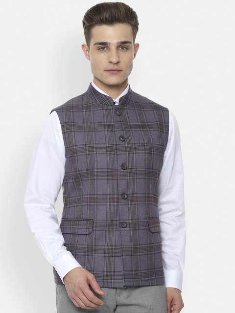 Van Heusen Men Purple Checked Waistcoat