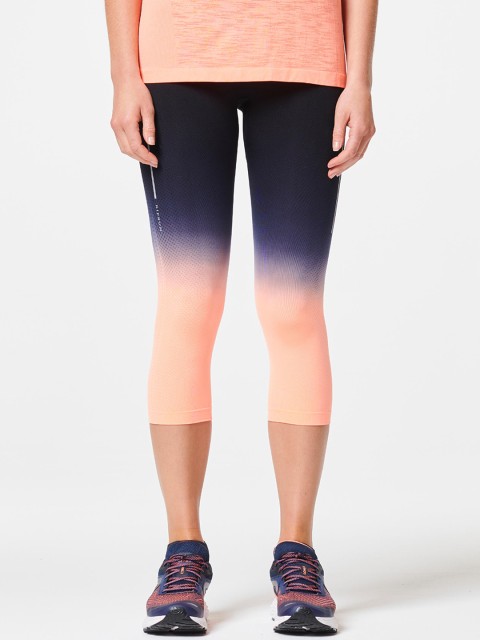 KIPRUN By Decathlon Women Black & Peach-Coloured Colourblocked Running Cropped Tights
KIPRUN By Decathlon Women Black & Peach-Coloured Colourblocked Running Cropped Tights