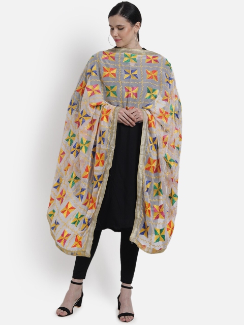 Vastraa Fusion Women White Hand Embroidered Phulkari Dupatta