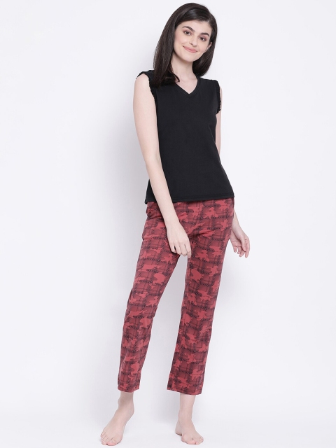 Clovia Women Black & Red Night Suit