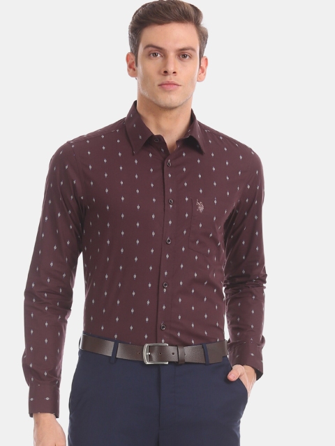 U.S. Polo Assn. Men Brown & Off-White Slim Fit Printed Casual Shirt