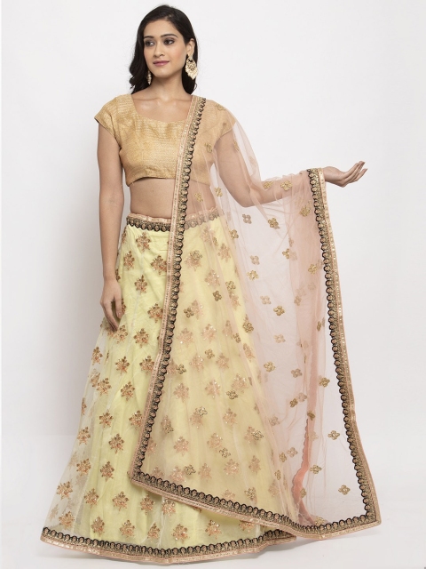 PACHE Yellow & Gold-Toned Embellished Semi-Stitched Lehenga & Unstitched Blouse with Dupatta
PACHE Yellow & Gold-Toned Embellished Semi-Stitched Lehenga & Unstitched Blouse with Dupatta