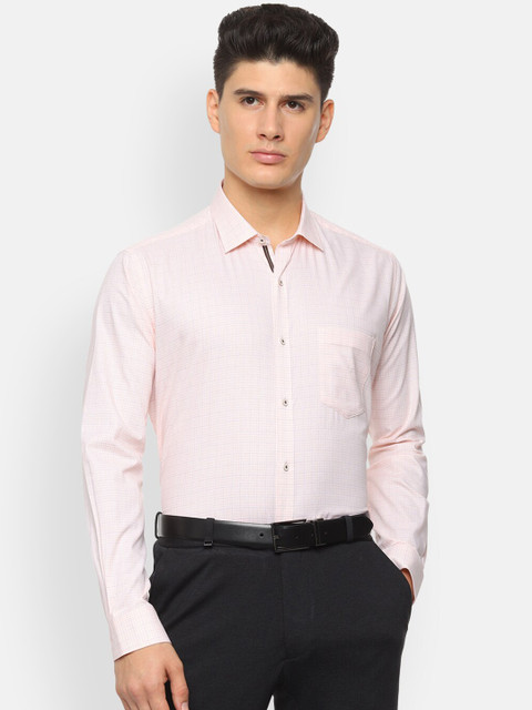 Van Heusen Men Peach-Coloured Regular Fit Checked Formal Shirt
Van Heusen Men Peach-Coloured Regular Fit Checked Formal Shirt