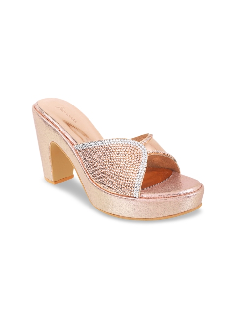 Metro Women Beige Textured Mules