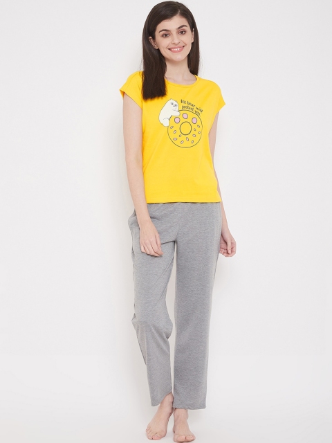 Clovia Women Yellow & Grey Melange Printed Night Suit