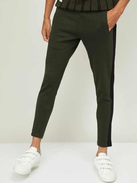 Bossini Men Olive-Green Solid Slim-Fit Joggers