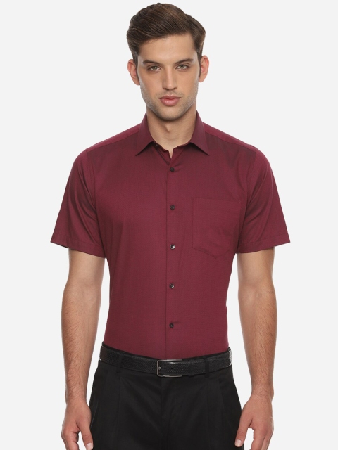 Van Heusen Men Maroon Regular Fit Solid Casual Shirt