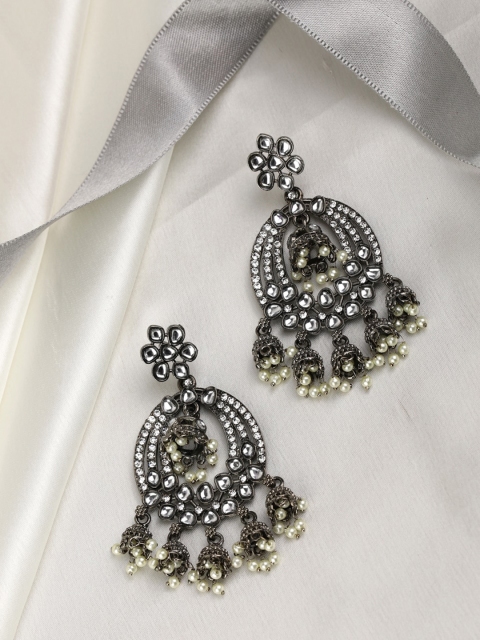 Priyaasi Black Contemporary Chandbalis