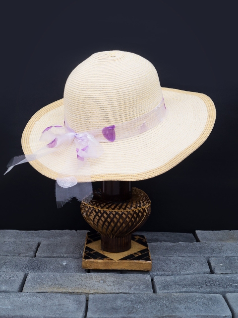 Golden Peacock Women Beige & Woven-Design Straw Sun Hat