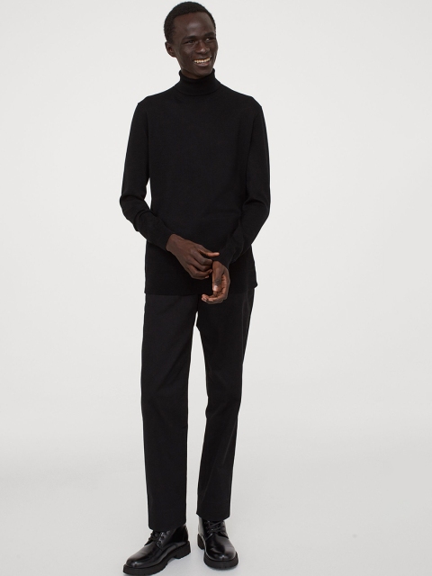 H&M Men Black Solid Premium cotton jumper