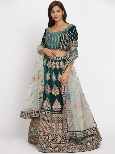 Koskii Green & Gold Coloured Embellished Velvet Semi-Stitched Lehenga Blouse With Dupatta
Koskii Green & Gold Coloured Embellished Velvet Semi-Stitched Lehenga Blouse With Dupatta