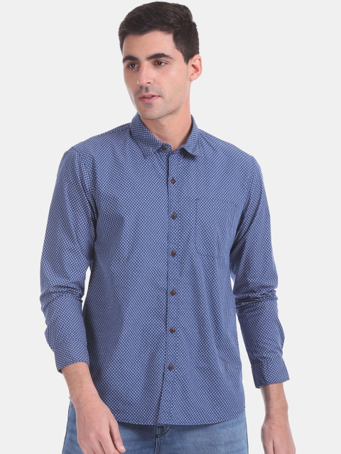 Ruggers Men Blue & White Regular Fit Printed Casual Shirt